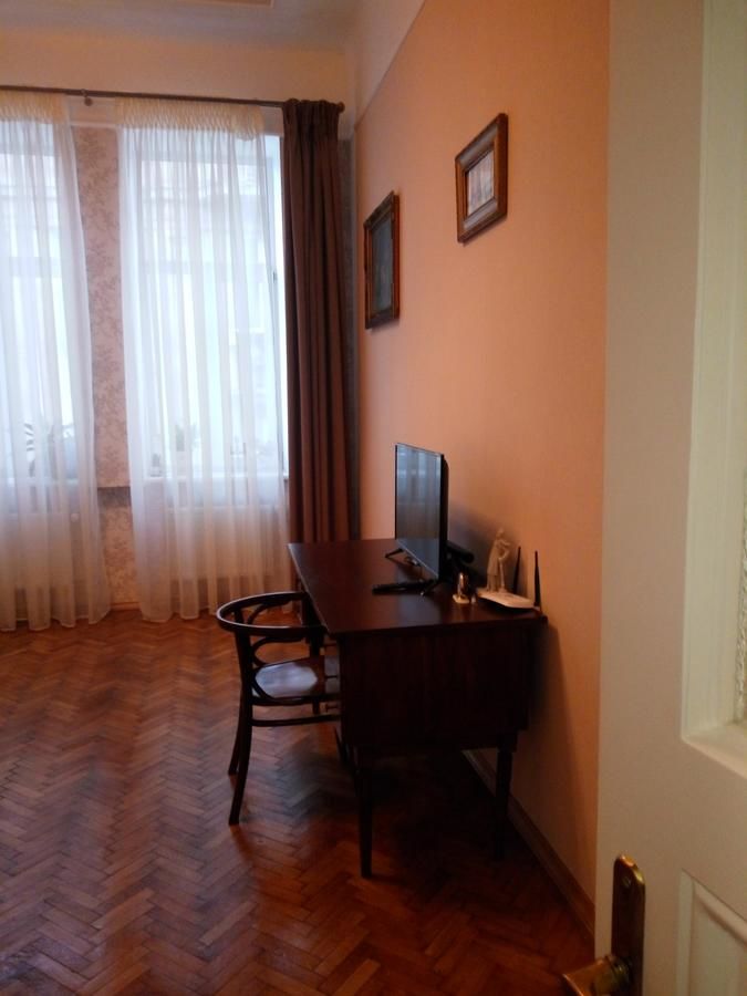 Апартаменты Gorgeous apartments in historical center of Lvov Львов